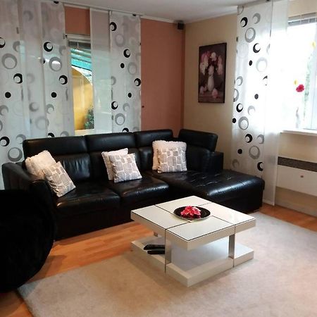 Apartman Lucica Задар Екстериор снимка