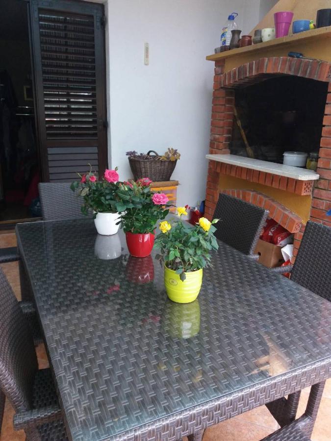 Apartman Lucica Задар Екстериор снимка