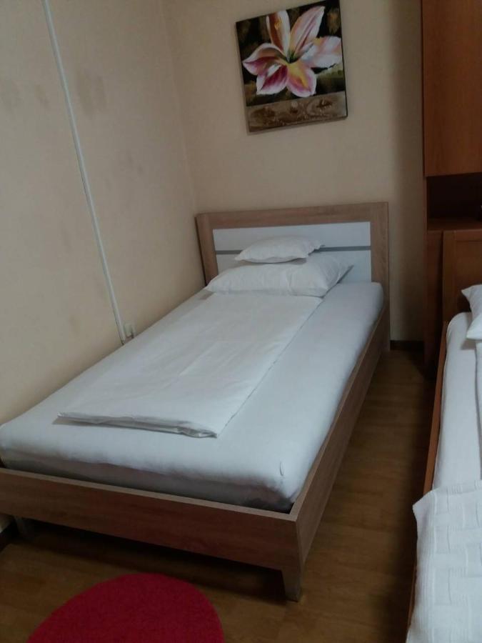 Apartman Lucica Задар Екстериор снимка