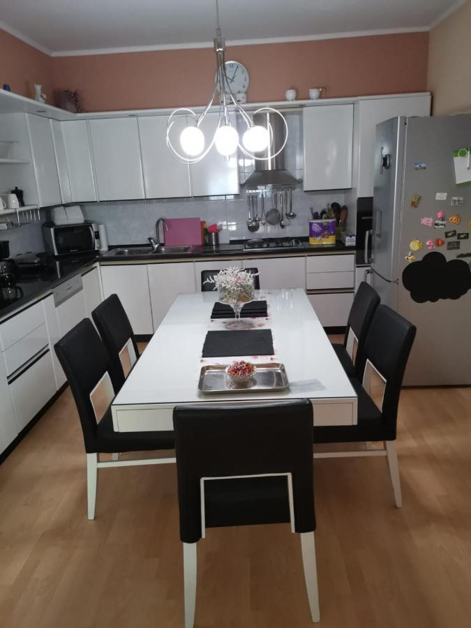 Apartman Lucica Задар Екстериор снимка