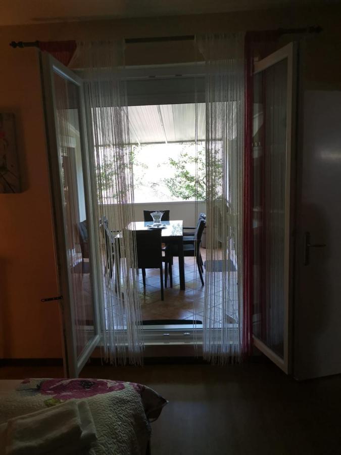 Apartman Lucica Задар Екстериор снимка