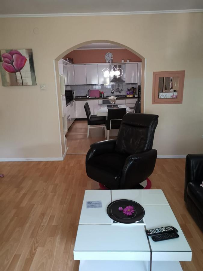 Apartman Lucica Задар Екстериор снимка